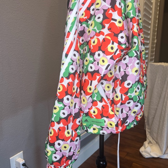 Addidas Marimekko X Unikko Windbreaker Jacket size XL - Picture 3 of 8